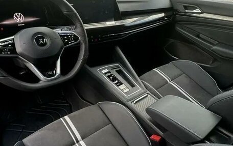 Volkswagen Golf VIII, 2021 год, 1 860 000 рублей, 11 фотография