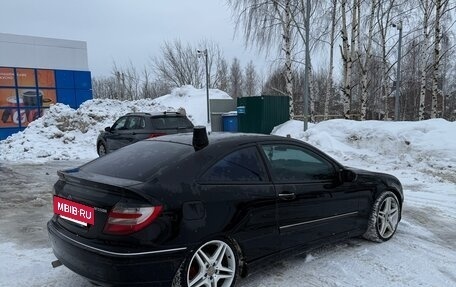 Mercedes-Benz C-Класс, 2006 год, 170 000 рублей, 3 фотография