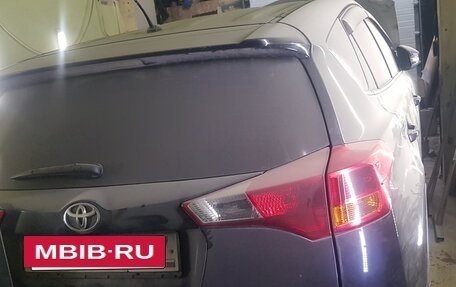 Toyota RAV4, 2013 год, 599 999 рублей, 4 фотография