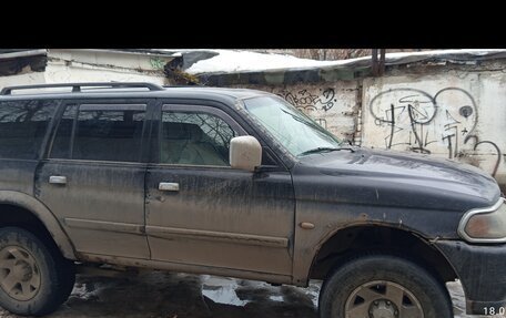 Mitsubishi Pajero Sport II рестайлинг, 2004 год, 390 000 рублей, 3 фотография
