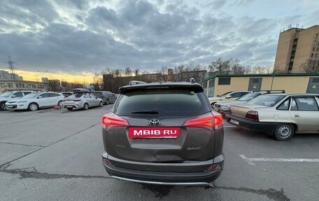 Toyota RAV4, 2016 год, 1 900 000 рублей, 5 фотография