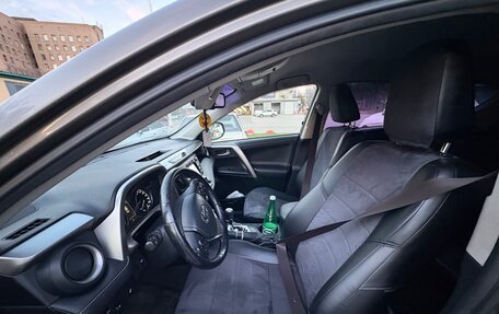 Toyota RAV4, 2016 год, 1 900 000 рублей, 8 фотография