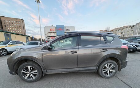 Toyota RAV4, 2016 год, 1 900 000 рублей, 6 фотография