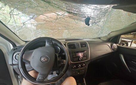 Renault Sandero II рестайлинг, 2018 год, 450 000 рублей, 7 фотография