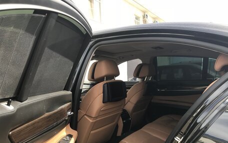 BMW 7 серия, 2009 год, 550 000 рублей, 9 фотография