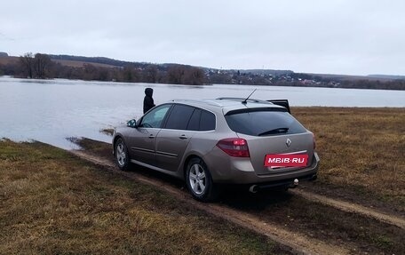 Renault Laguna III рестайлинг, 2011 год, 300 000 рублей, 4 фотография