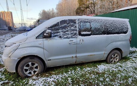 Hyundai Grand Starex Grand Starex I рестайлинг 2, 2008 год, 500 000 рублей, 2 фотография