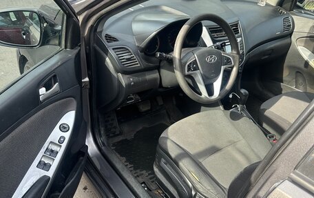 Hyundai Solaris II рестайлинг, 2011 год, 470 000 рублей, 5 фотография