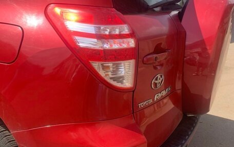 Toyota RAV4, 2011 год, 990 000 рублей, 10 фотография