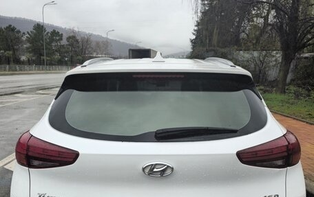 Hyundai Tucson III, 2019 год, 1 300 000 рублей, 2 фотография