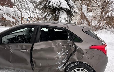 Hyundai i30 II рестайлинг, 2012 год, 430 000 рублей, 14 фотография