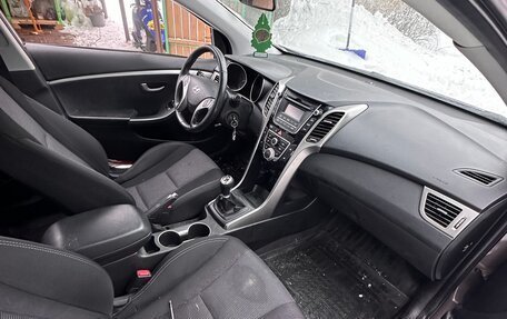 Hyundai i30 II рестайлинг, 2012 год, 430 000 рублей, 13 фотография