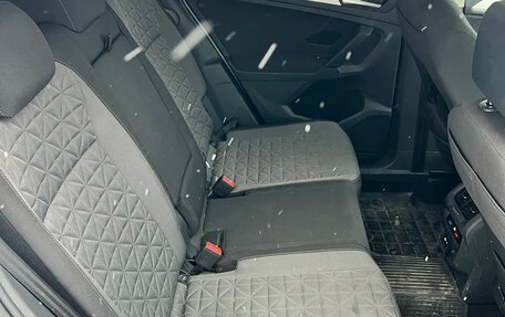 Volkswagen Tiguan II, 2021 год, 2 199 999 рублей, 15 фотография