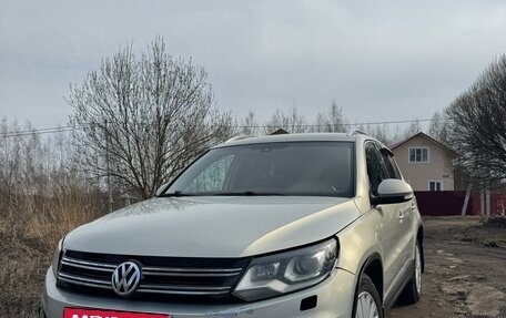 Volkswagen Tiguan I, 2012 год, 780 000 рублей, 2 фотография