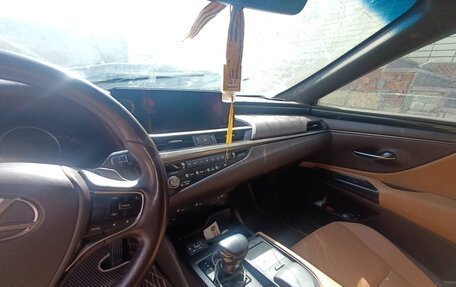 Lexus ES VII, 2021 год, 2 950 000 рублей, 4 фотография