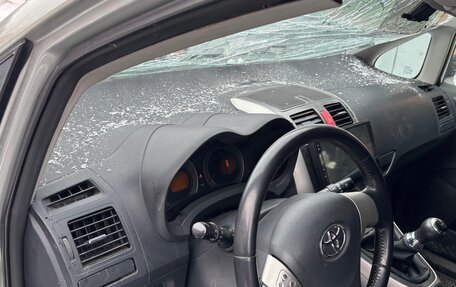 Toyota Auris II, 2008 год, 310 000 рублей, 10 фотография