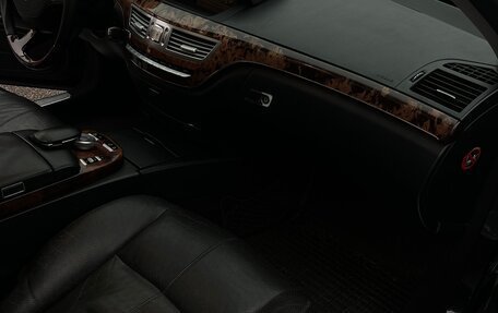 Mercedes-Benz S-Класс, 2005 год, 990 000 рублей, 6 фотография