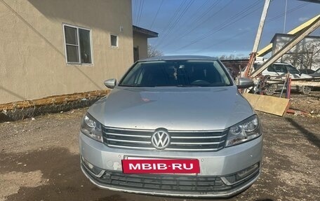 Volkswagen Passat B7, 2012 год, 665 000 рублей, 4 фотография