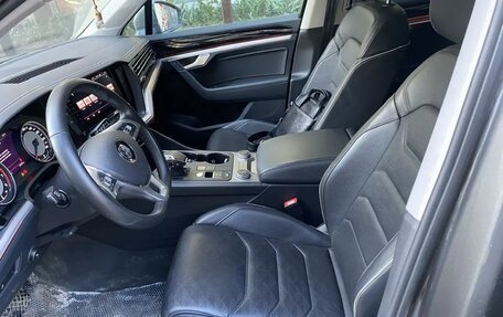 Volkswagen Touareg III, 2020 год, 4 555 555 рублей, 8 фотография