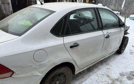 Volkswagen Polo VI (EU Market), 2012 год, 250 000 рублей, 3 фотография