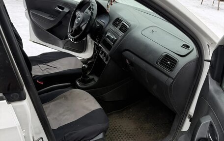 Volkswagen Polo VI (EU Market), 2012 год, 250 000 рублей, 6 фотография