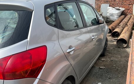 KIA Venga I, 2011 год, 350 000 рублей, 2 фотография