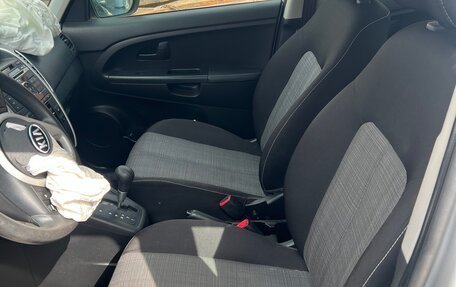 KIA Venga I, 2011 год, 350 000 рублей, 8 фотография