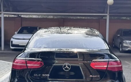 Mercedes-Benz GLC, 2018 год, 5 000 000 рублей, 1 фотография