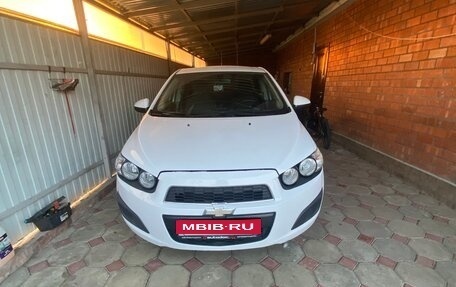 Chevrolet Aveo III, 2012 год, 600 000 рублей, 1 фотография