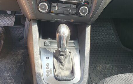 Volkswagen Jetta VI, 2011 год, 370 000 рублей, 8 фотография