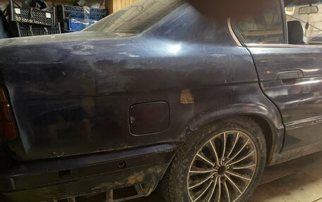 BMW 5 серия, 1988 год, 150 000 рублей, 1 фотография