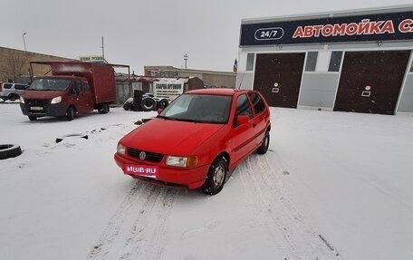 Volkswagen Polo III рестайлинг, 1999 год, 50 000 рублей, 1 фотография