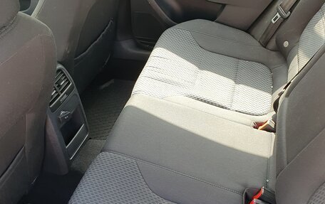 Volkswagen Jetta VI, 2011 год, 370 000 рублей, 12 фотография