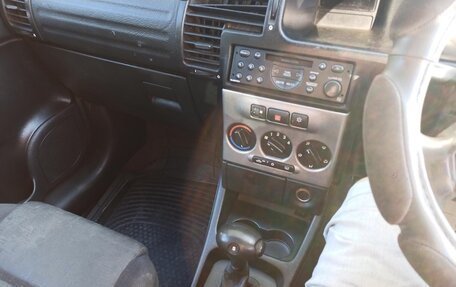 Subaru Traviq, 2001 год, 280 000 рублей, 4 фотография