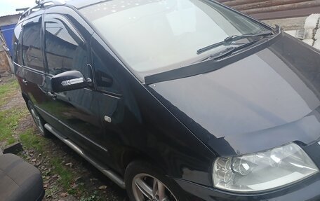 Volkswagen Sharan I рестайлинг, 2001 год, 280 000 рублей, 4 фотография