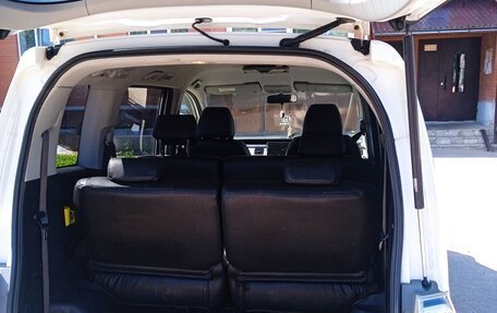 Honda Stepwgn III, 2008 год, 550 000 рублей, 9 фотография