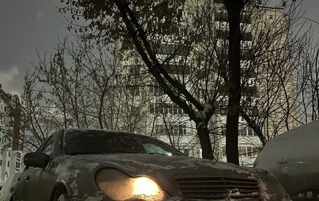 Mercedes-Benz C-Класс, 2003 год, 200 000 рублей, 4 фотография