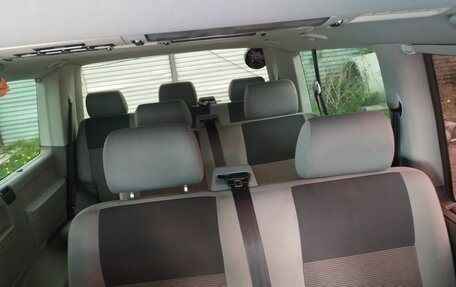 Volkswagen Caravelle T5, 2011 год, 1 100 000 рублей, 6 фотография