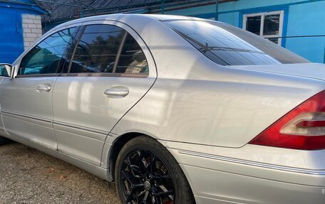 Mercedes-Benz C-Класс, 2001 год, 430 000 рублей, 4 фотография