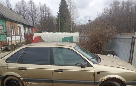 Volkswagen Passat B3, 1988 год, 45 000 рублей, 4 фотография