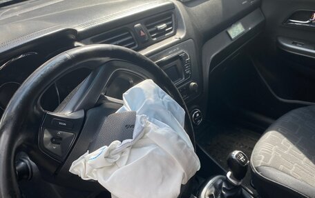 KIA Rio III рестайлинг, 2013 год, 345 000 рублей, 12 фотография