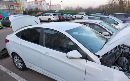 Hyundai Solaris II рестайлинг, 2012 год, 510 000 рублей, 8 фотография