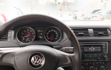 Volkswagen Jetta VI, 2016 год, 1 100 000 рублей, 6 фотография