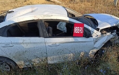 Hyundai Solaris II рестайлинг, 2021 год, 350 000 рублей, 2 фотография