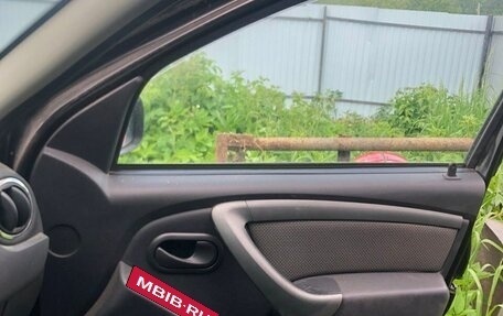 Renault Duster I рестайлинг, 2017 год, 650 000 рублей, 16 фотография