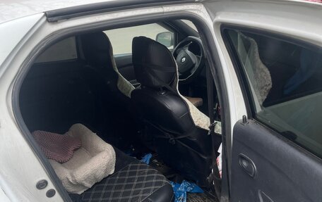 Renault Logan II, 2016 год, 125 000 рублей, 10 фотография