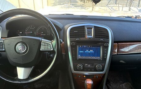 Cadillac SRX II рестайлинг, 2007 год, 310 000 рублей, 5 фотография