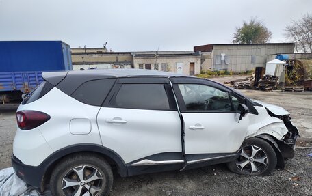 Renault Kaptur I рестайлинг, 2019 год, 500 000 рублей, 4 фотография