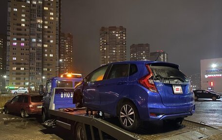 Honda Fit III, 2017 год, 660 000 рублей, 3 фотография