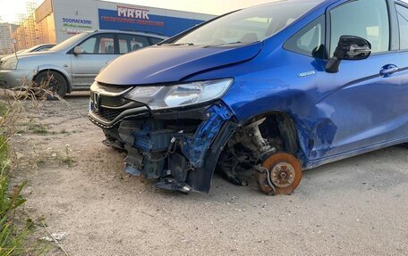 Honda Fit III, 2017 год, 660 000 рублей, 7 фотография